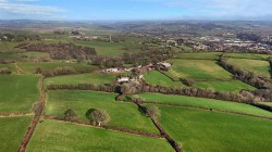 Images for Seven Crosses, Tiverton