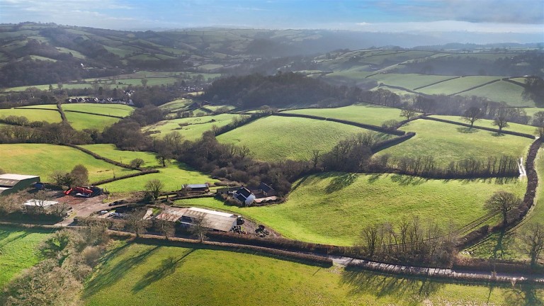 Images for Seven Crosses, Tiverton