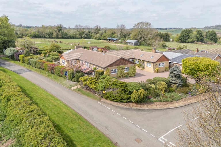 Images for Bunkers Hill, Badby, Daventry, NN11