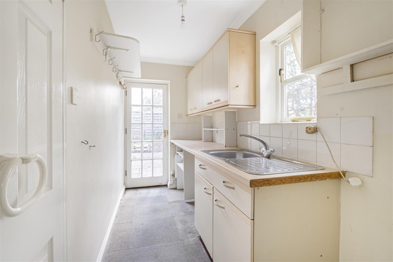 Images for Victoria Avenue, Saffron Walden
