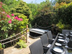 Images for Mount Hawke
