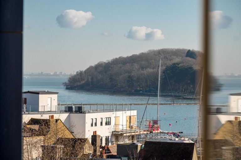 Images for Cowes, Isle of Wight