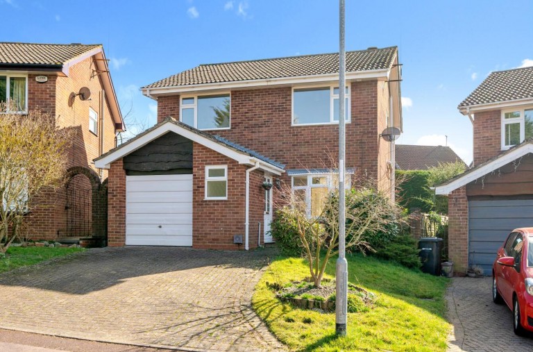 Images for Merton Road, Daventry, NN11