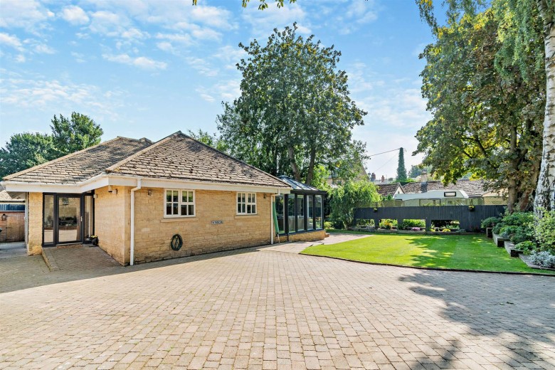 Click the photo for more details of Great Lane, Greetham, Rutland