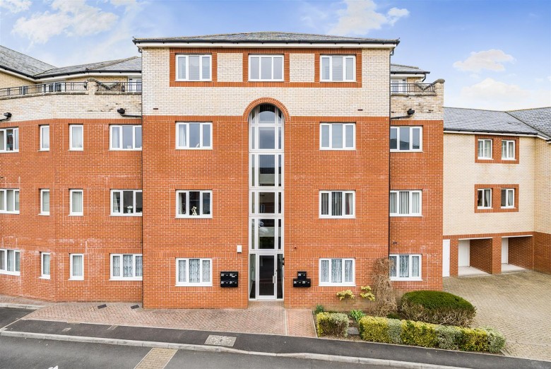 Click the photo for more details of Mills Way, Barnstaple