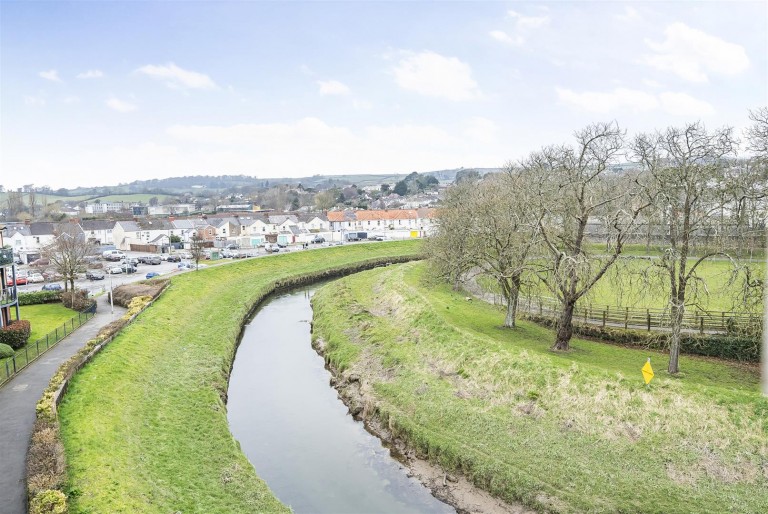 Images for Mills Way, Barnstaple