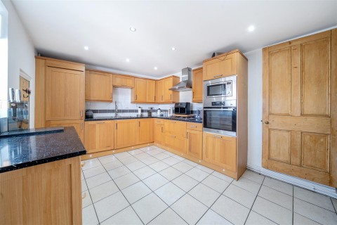 Click the photo for more details of Browns Yard, Towcester, NN12