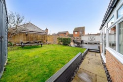 Images for Browns Yard, Towcester, NN12