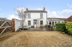 Images for Browns Yard, Towcester, NN12