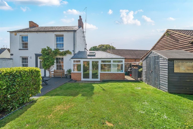 Images for Browns Yard, Towcester, NN12