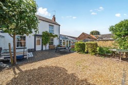 Images for Browns Yard, Towcester, NN12