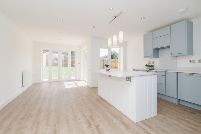 Images for Victoria Road, Wargrave, Reading