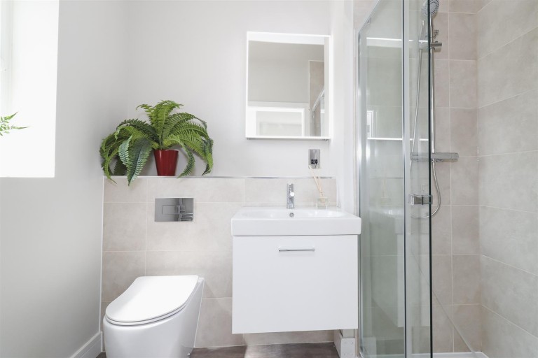 Images for Victoria Road, Wargrave, Reading