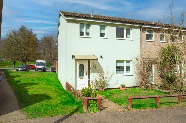 Click the photo for more details of Mallow Walk, Haverhill