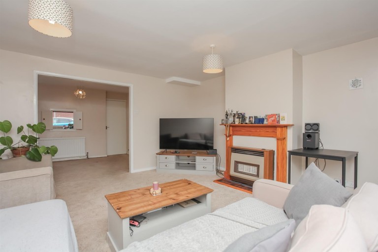 Images for Hillview Crescent, Banbury