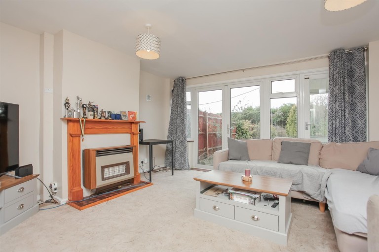 Images for Hillview Crescent, Banbury
