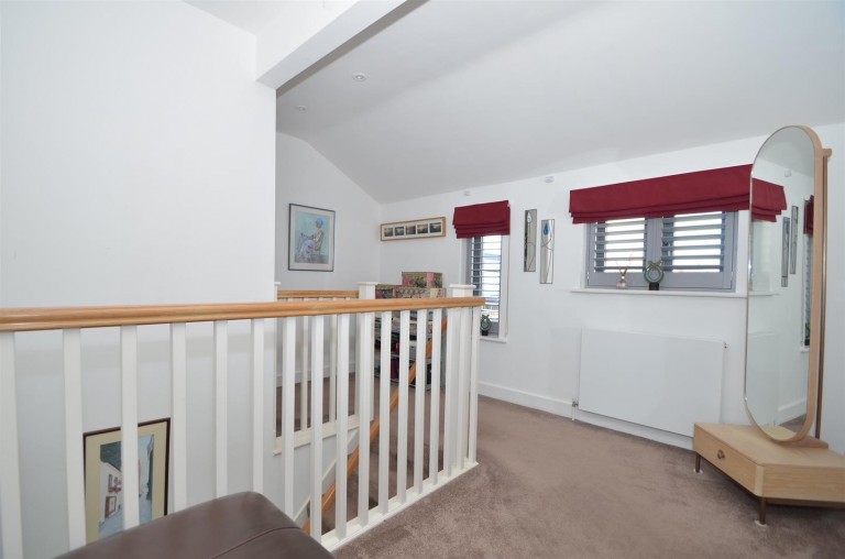 Images for Feast Green, Stretham, Ely