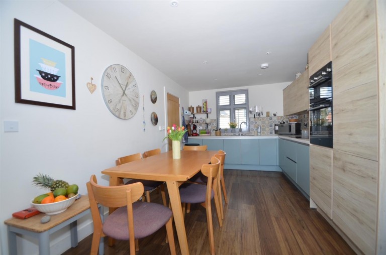 Images for Feast Green, Stretham, Ely