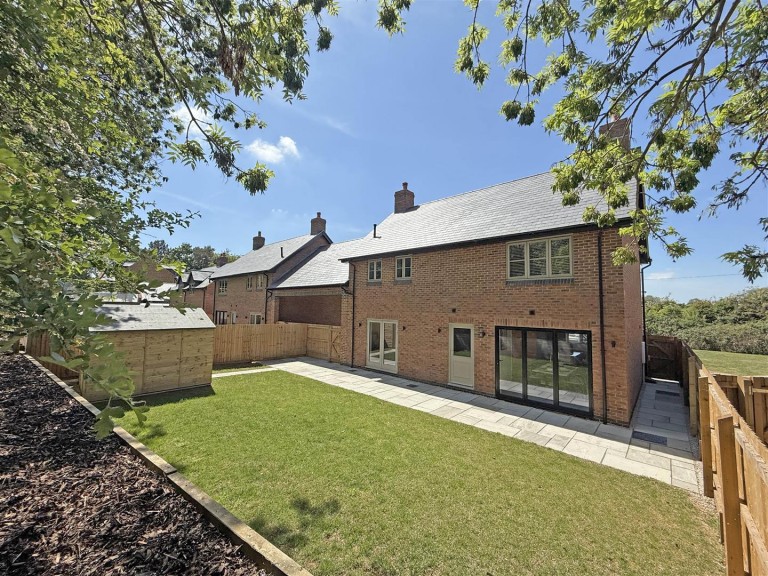 Images for Stoke House, Bridgedale Rise, Medbourne