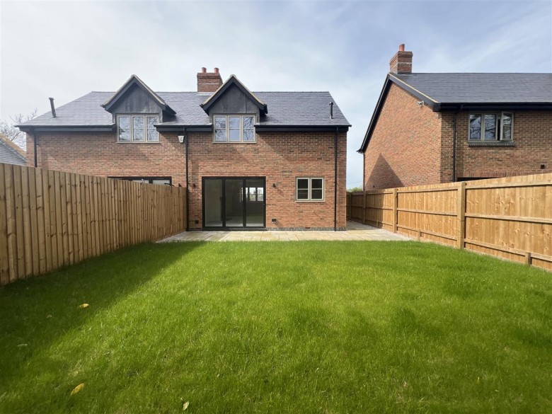 Click the photo for more details of Cranoe Cottage, Bridgedale Rise, Medbourne