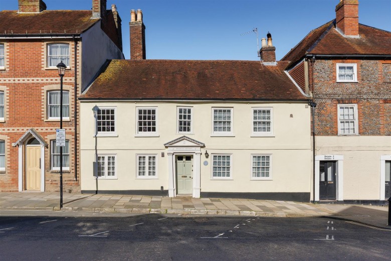 Click the photo for more details of Newport, Isle of Wight