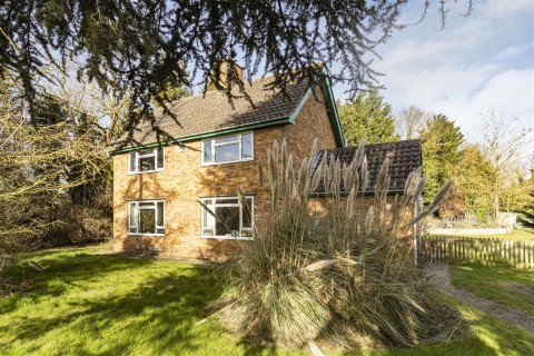 Click the photo for more details of Barrington Road, Shepreth, Royston