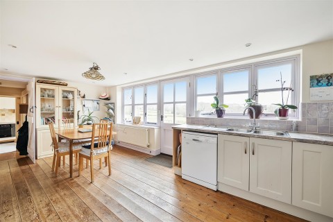 Click the photo for more details of Dalwood, Axminster