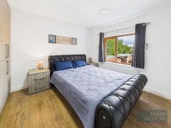 Images for 4 bedrooms, including annexe - Lynmouth Road, Humberstone, Leicestershire