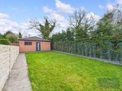 Images for 4 bedrooms, including annexe - Lynmouth Road, Humberstone, Leicestershire