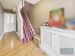 Images for 4 bedrooms, including annexe - Lynmouth Road, Humberstone, Leicestershire
