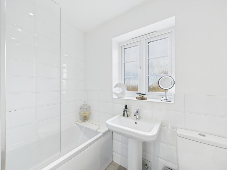 Images for Furrow Way, Great Glen, Leicestershire