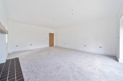 Images for Furl Close, Towcester Road, Maids Moreton, MK18