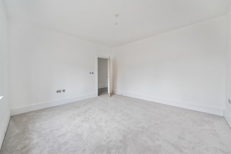 Images for Furl Close, Towcester Road, Maids Moreton, MK18