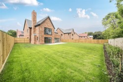 Images for Furl Close, Towcester Road, Maids Moreton, MK18
