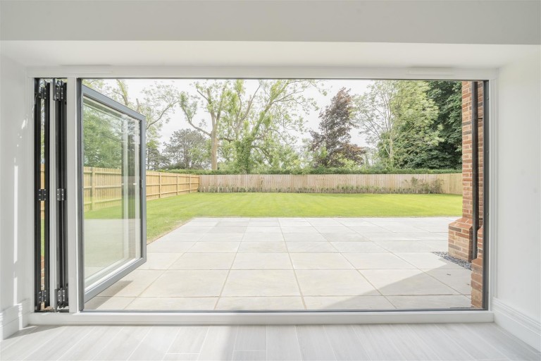 Images for Furl Close, Towcester Road, Maids Moreton, MK18