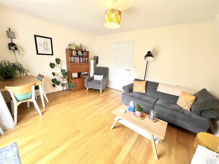 Images for Fox Lane, Wantage