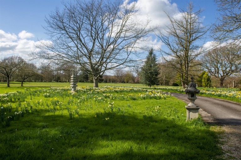 Images for Chiselborough
