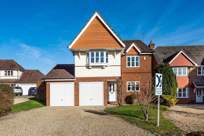 Click the photo for more details of Greenacres Drive, Wantage