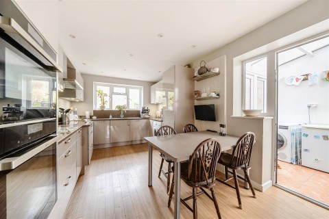 Click the photo for more details of Hillview Terrace, Ilminster, Somerset