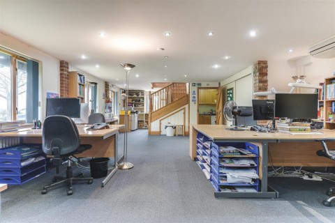 Click the photo for more details of Bardfield End Green, Thaxted, Dunmow