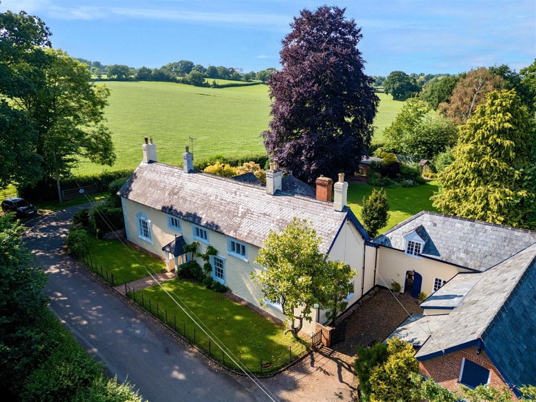 Click the photo for more details of Clyst Hydon