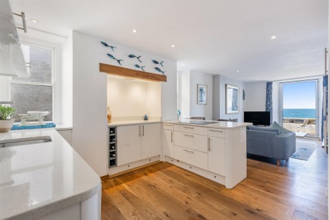 Click the photo for more details of Bay View, Torcross, Kingsbridge