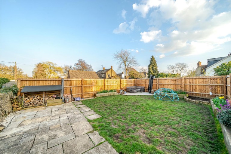Images for High Street, Gayton, NN7