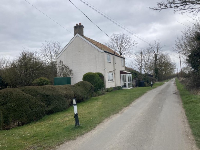 Click the photo for more details of Lower Road, Wicken, Ely