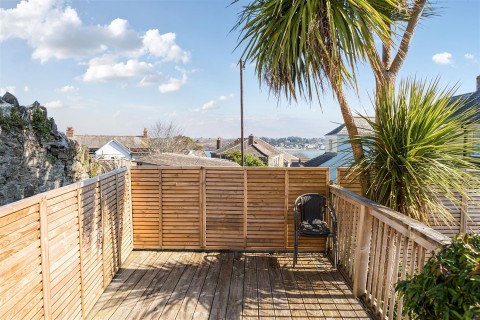 Click the photo for more details of Glynn Road, Padstow