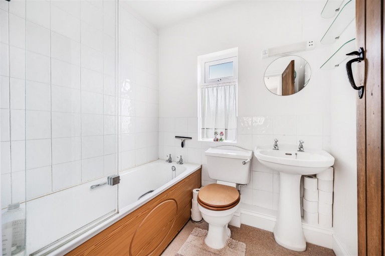 Images for Higher Meadows, Beer, Seaton