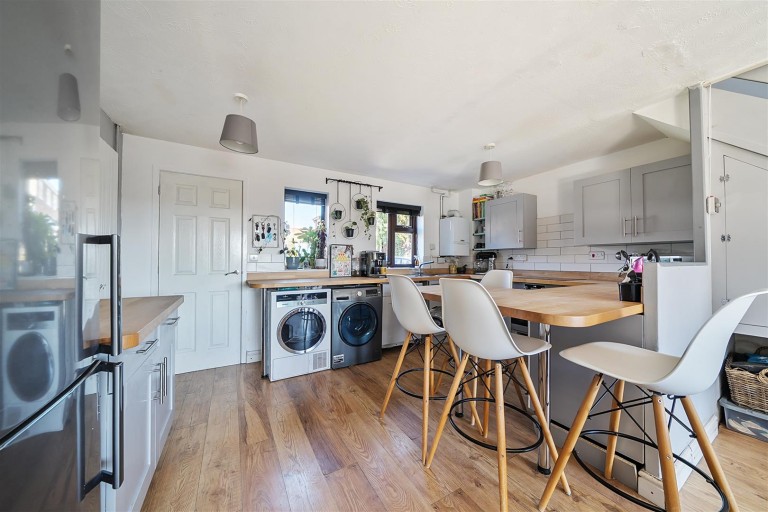 Images for Meadow View, Charminster