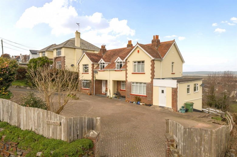 Click the photo for more details of Lakenham Hill, Northam, Bideford