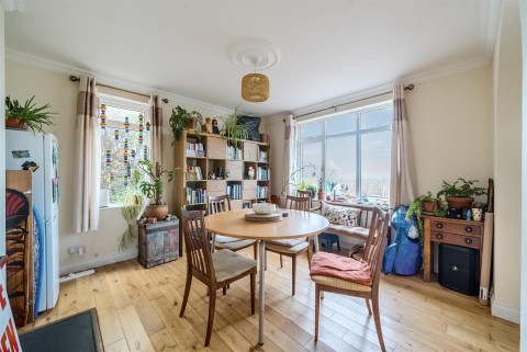 Click the photo for more details of Lakenham Hill, Northam, Bideford