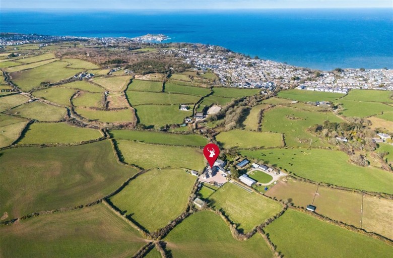 Click the photo for more details of Laity Lane, St. Ives